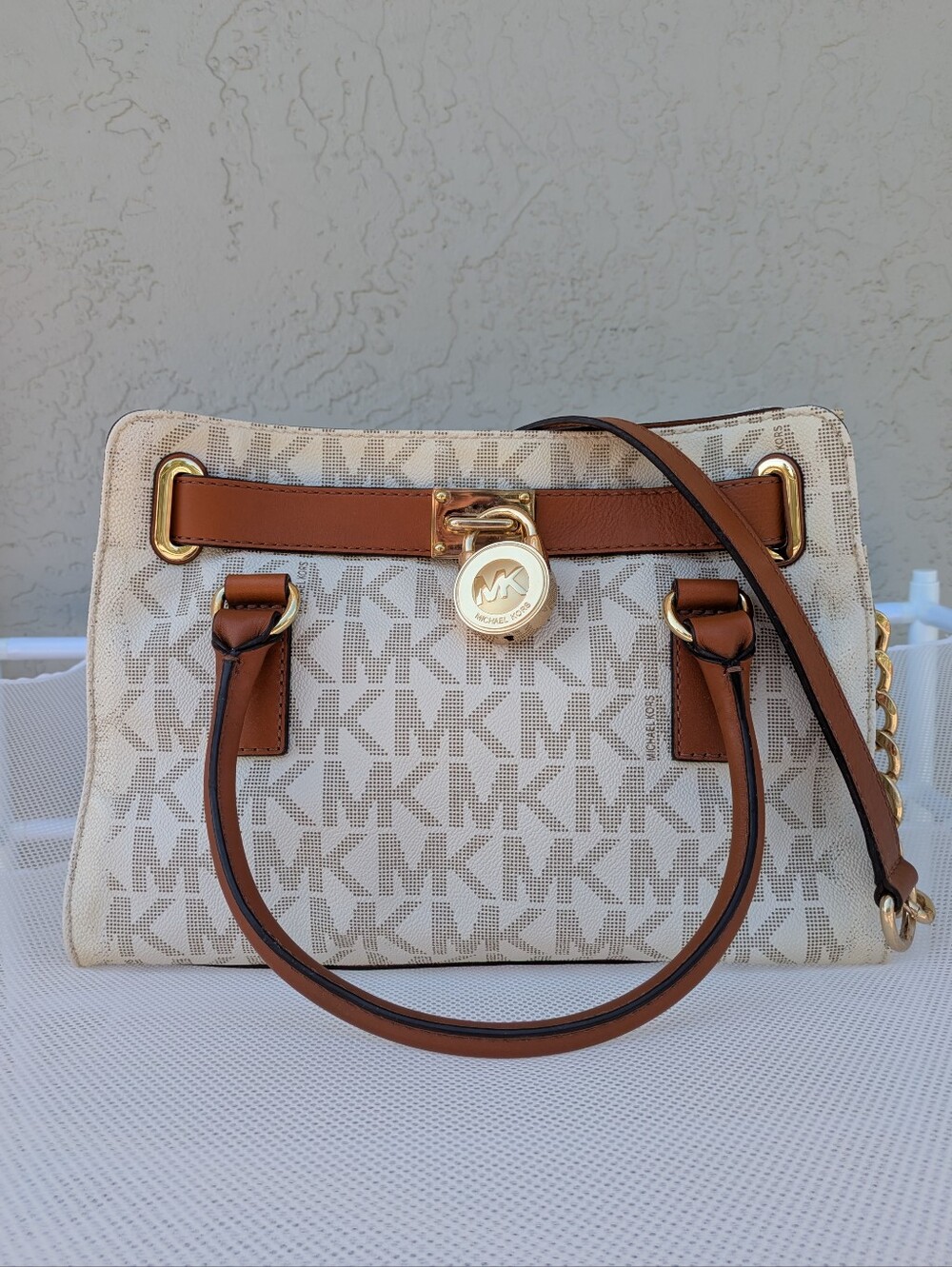 Michael Kors Hamilton Monogram Satchel - White/Tan - Super Clean